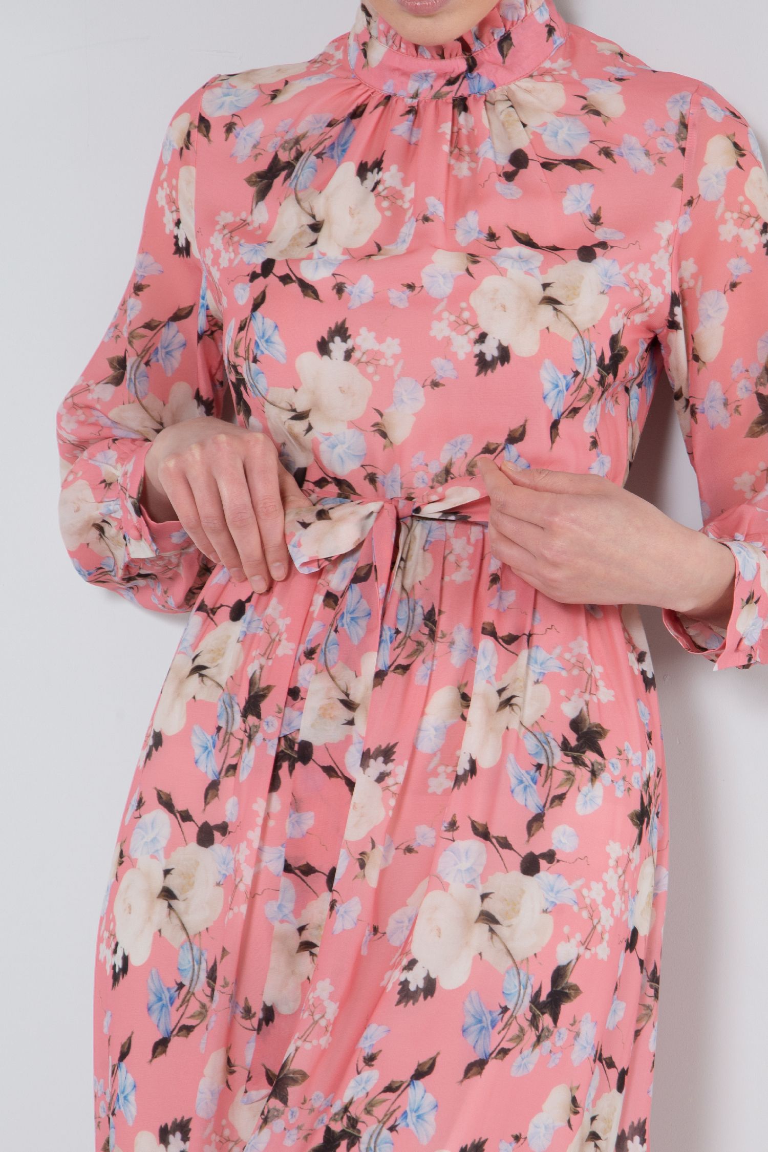 Pink Floral Maxi Dress Pink / S Pink Floral Maxi Dress Pink / S